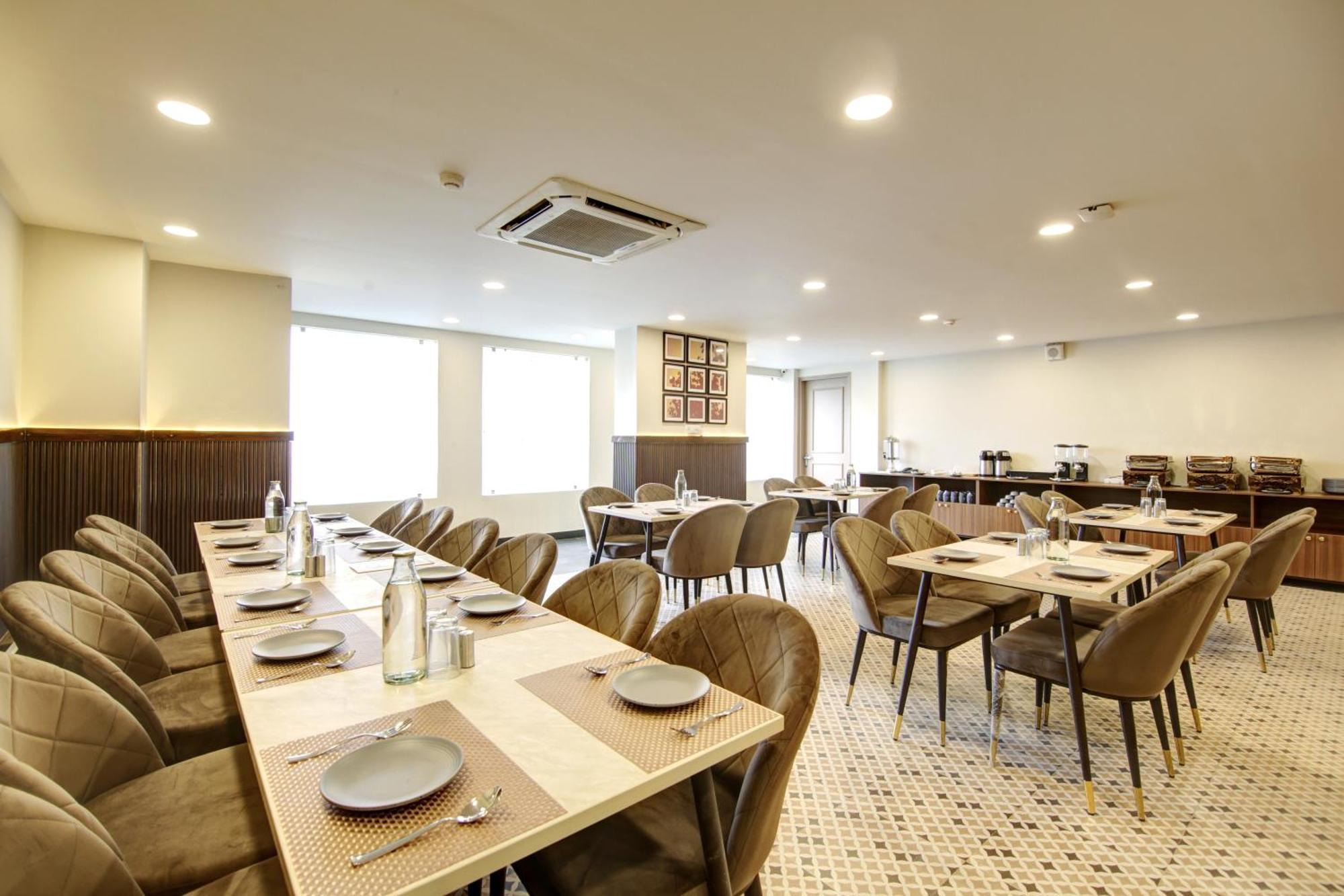 Saltstayz Select - Golf Course Road Ґурґаон Екстер'єр фото