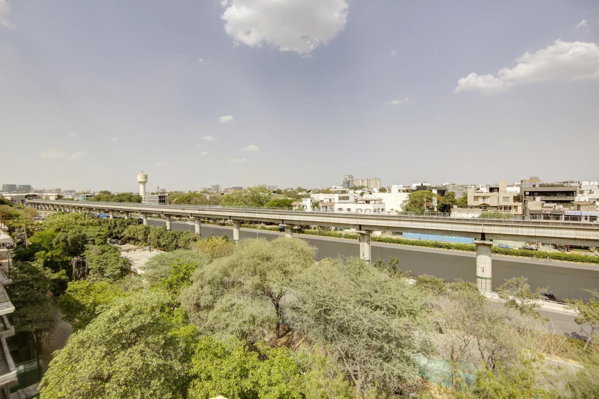 Saltstayz Select - Golf Course Road Ґурґаон Екстер'єр фото