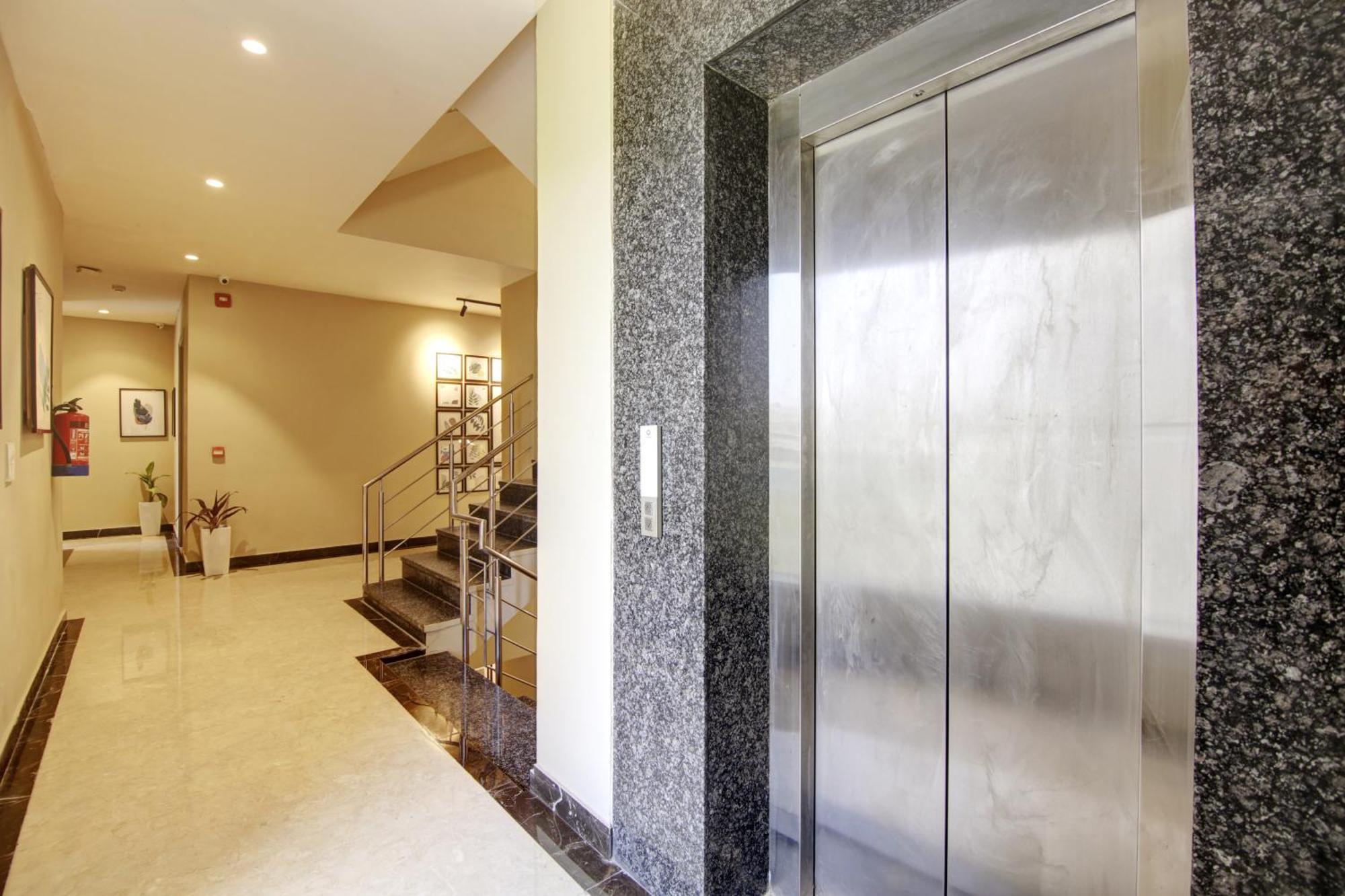 Saltstayz Select - Golf Course Road Ґурґаон Екстер'єр фото